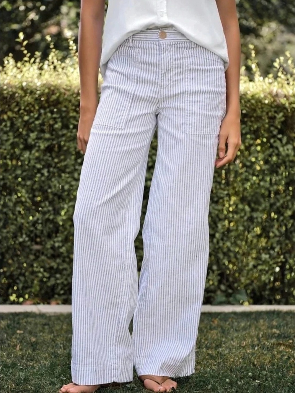 Frank & Eileen Striped Full Length limerick Wide Leg Pants in White & Blue
